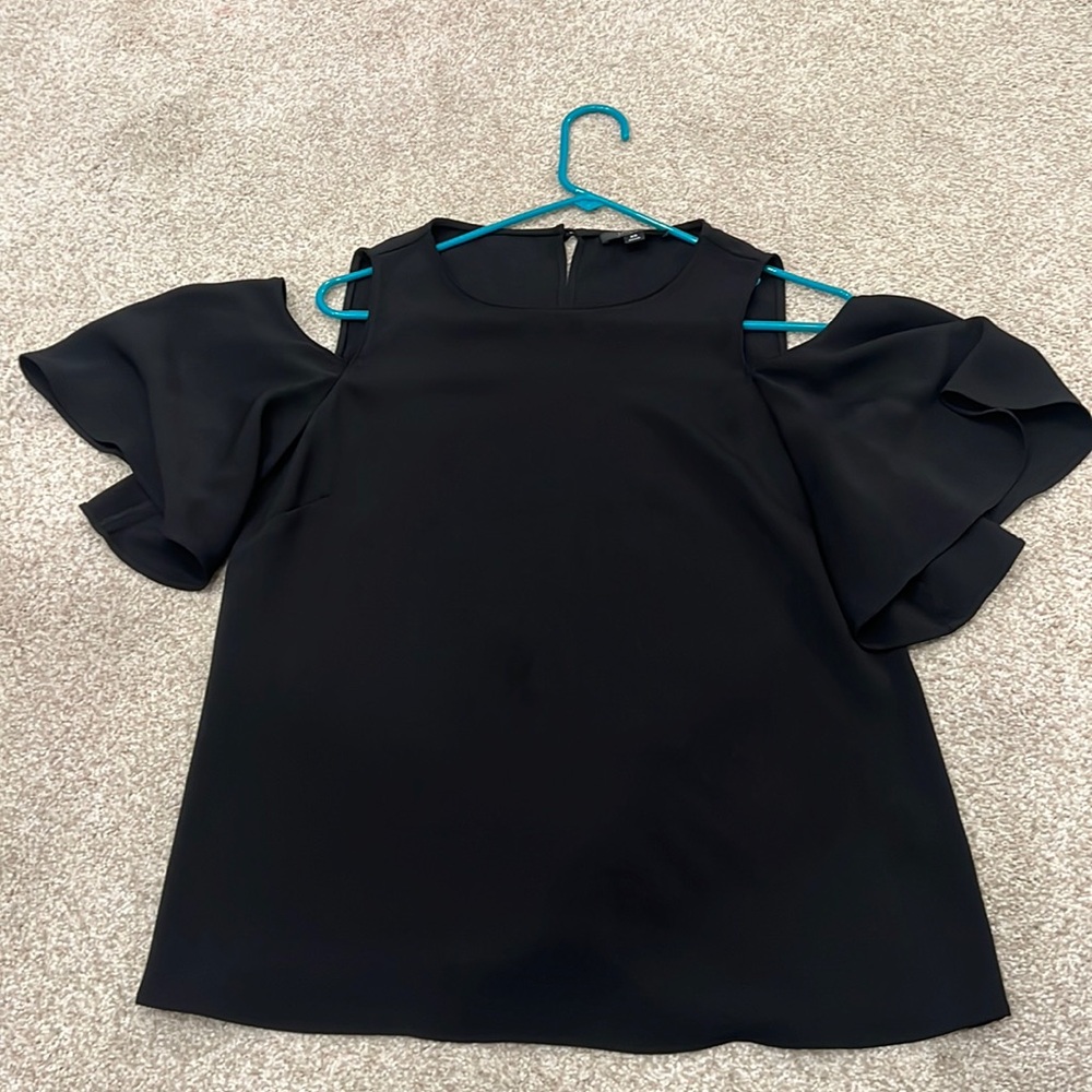 Tahari cut out shoulder black top XS